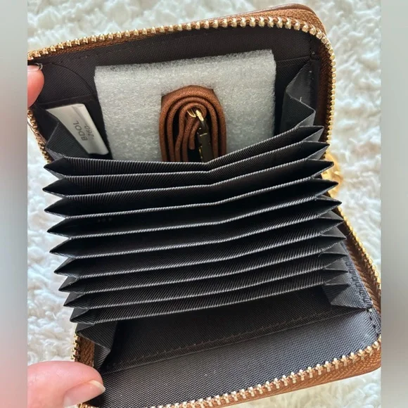 White and Brown Wallet - Picture 3 of 3